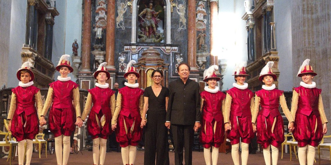 El Ayuntamiento de Valencia respalda la declaración de la Danza de los Infantillos del Corpus como Bien de Interés Cultural