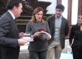 La alcaldesa recibe a la Hermandad  de San Antonio Abad