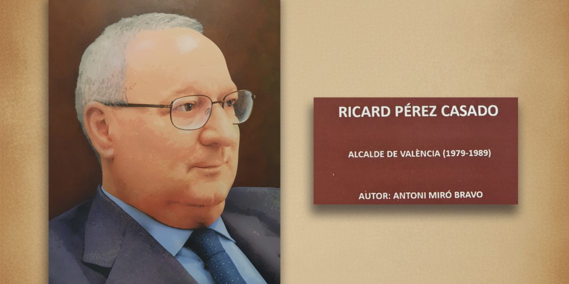 Valencia decreta tres días de luto oficial por la muerte del exalcalde Ricard Pérez Casado