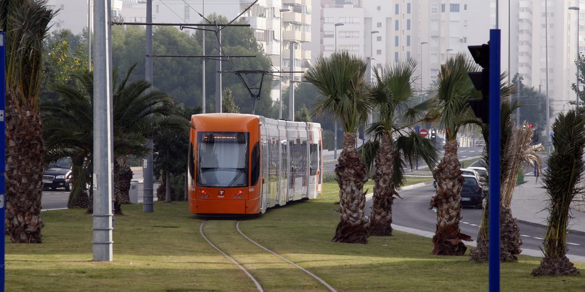 TRAM d’Alacant puso en servicio 170.722 trenes y tranvías durante 2025