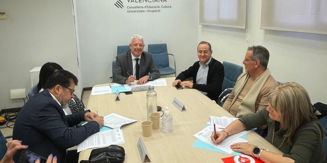 Educación equipara las condiciones laborales del profesorado de Religión