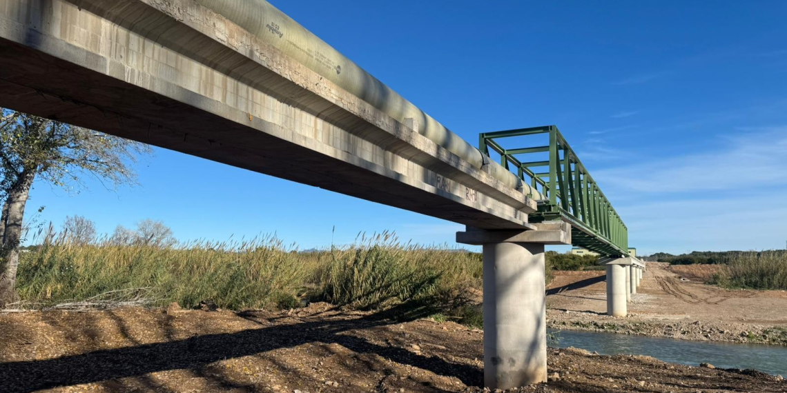 La Generalitat finaliza la construcción del nuevo colector de aguas residuales sobre el Turia tras quedar arrasado durante las riadas