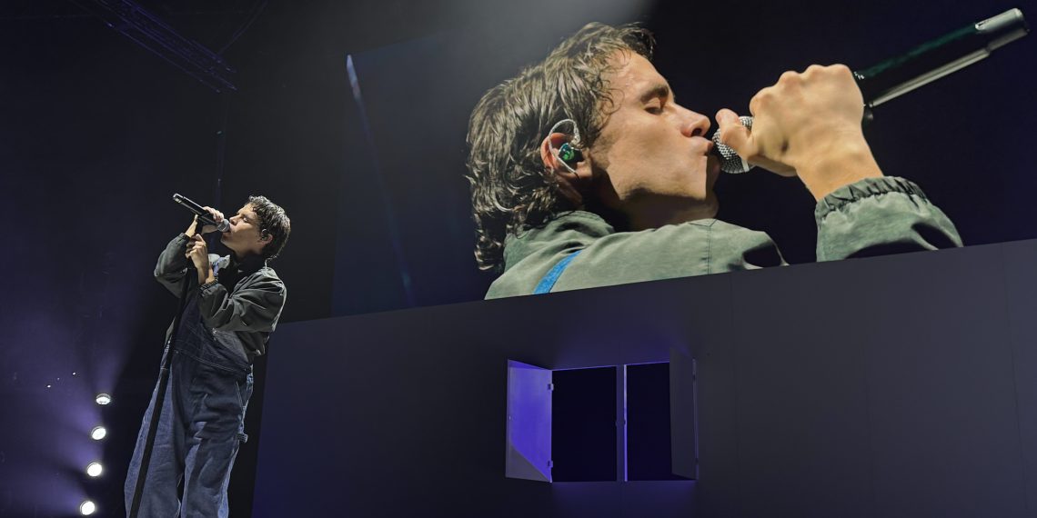 Sen Senra cierra en el Roig Arena la trilogía PO2054AZ con “La Última Misa”