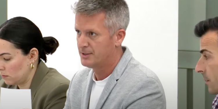 El PP de Mislata solicita una comisión de investigación sobre el accidente del hinchable en el que murieron dos niñas