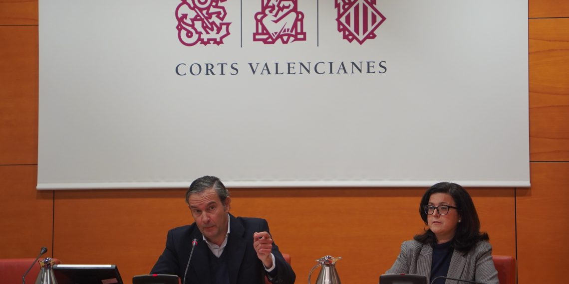 Fernando Pastor: “Todo el PP apoya la petición de Pérez Llorca en la financiación mientras que en el PSOE son tres y están divididos”