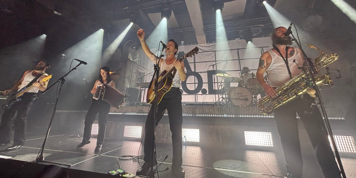 La Maravillosa Orquesta del Alcohol acerca Burgos al Roig Arena