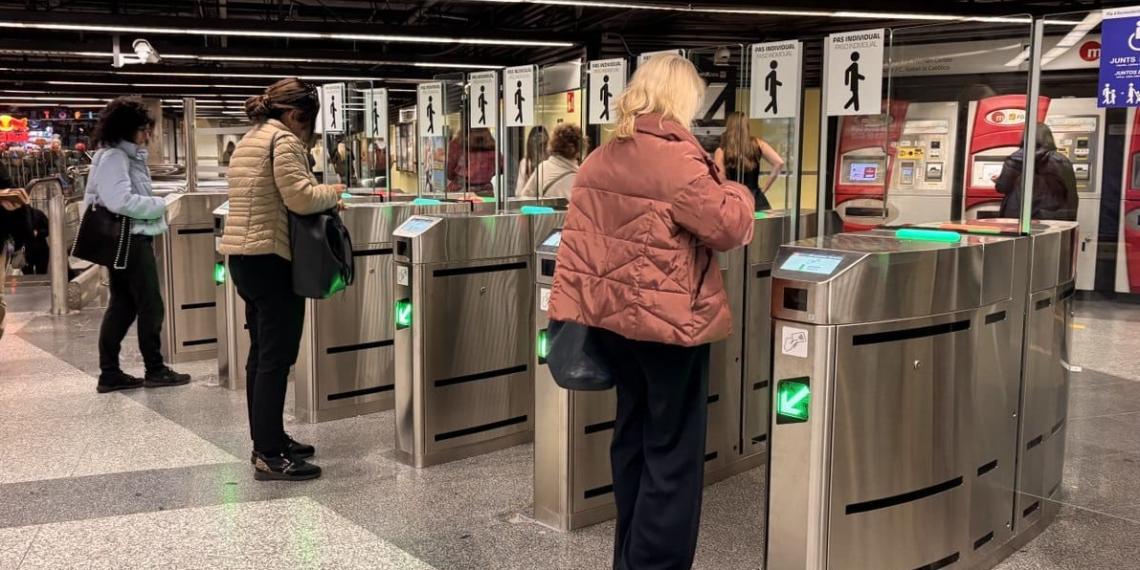 Metrovalencia y TRAM d’Alacant invertirán 10,7 millones en el mantenimiento de validadoras y expendedoras