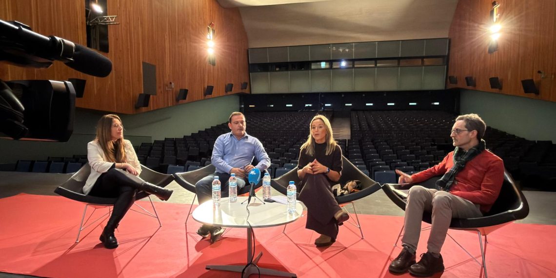 El Palau de Congressos de Peníscola abre 2026 con una amplia programación cultural
