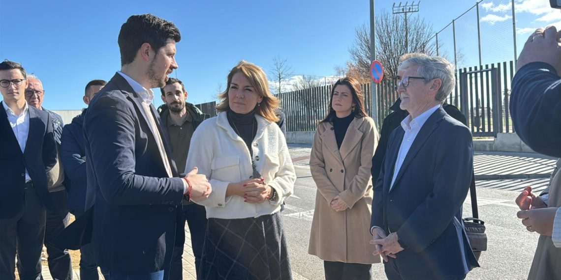 Susana Camarero anuncia la construcción de más de 60 viviendas de protección pública en la Pobla de Vallbona dentro del Plan VIVE