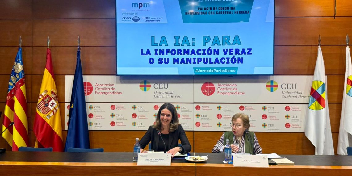 Nuria Martínez defiende un uso ético y transparente de la IA en la administración