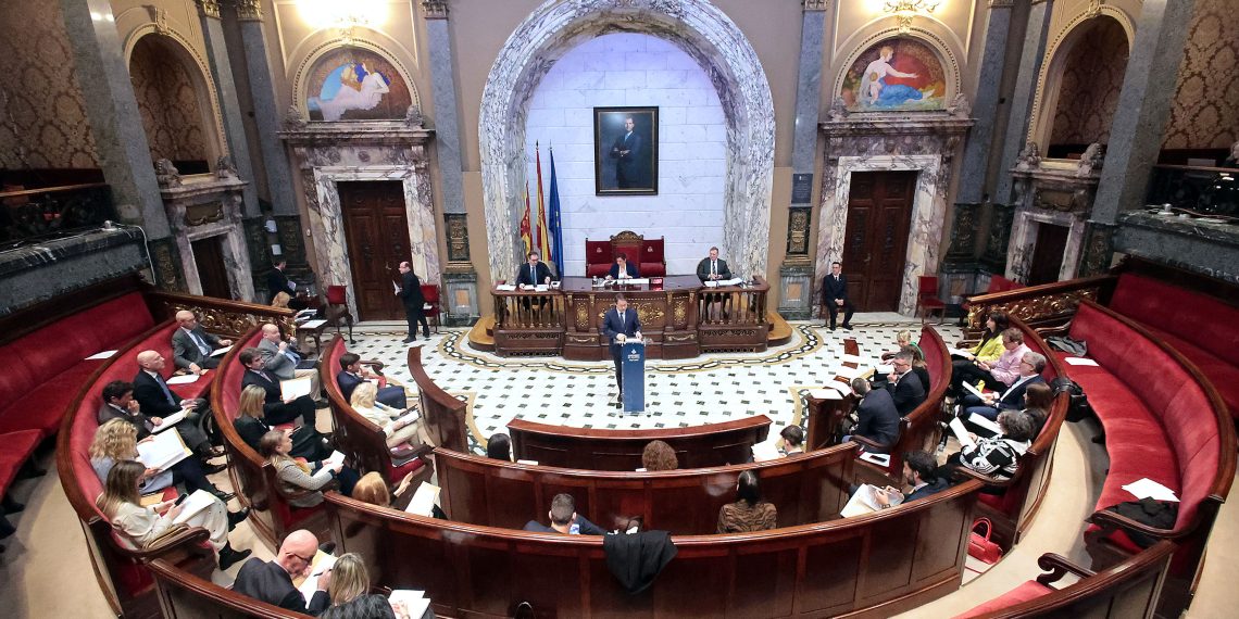 El Pleno aprueba la modificación del PGOU para el cambio de uso de cinco parcelas de Telefónica a cambio de suelo en Castellar-L’Oliveral y 3,14 millones de euros