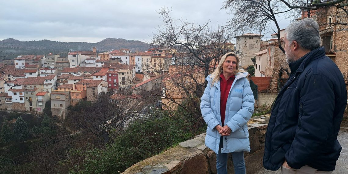 La Generalitat refuerza su presencia en el interior con una visita institucional a Fuente la Reina y Villanueva de Viver