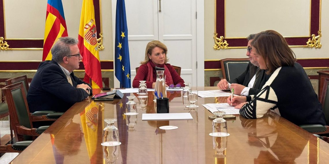 Camarero destaca el liderazgo del cooperativismo valenciano en empleo y PIB