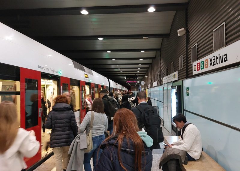 Metrovalencia supera los 7,7 millones de viajes en enero y consolida su crecimiento