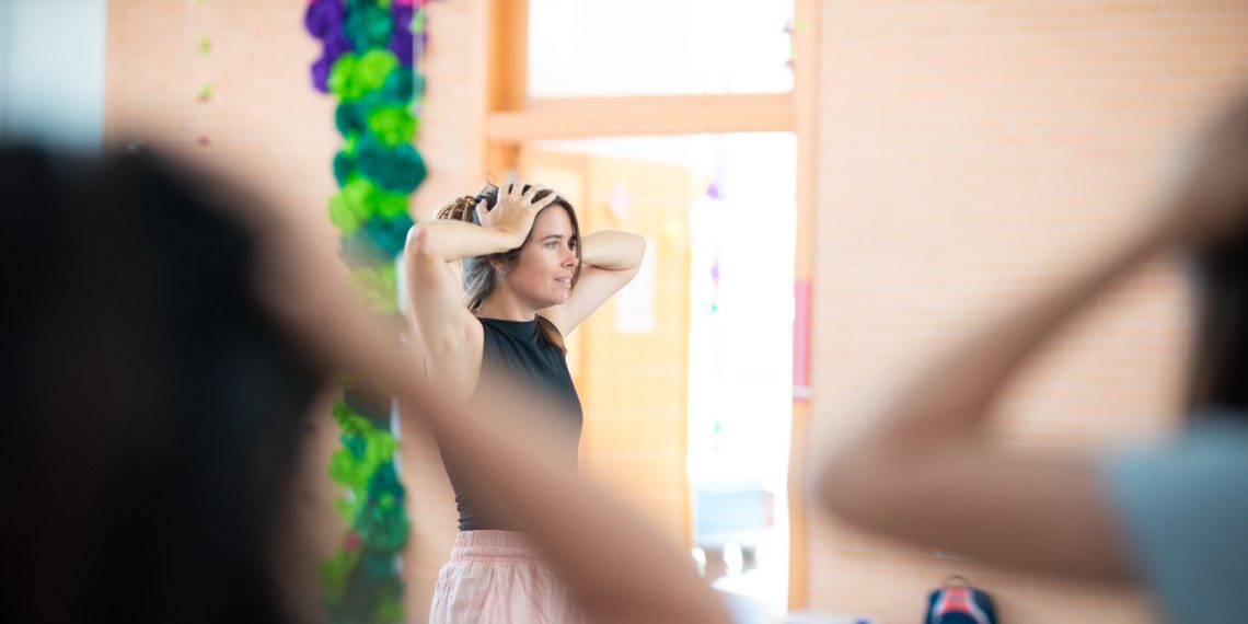 Dansa València organiza dos talleres para jóvenes de Aldaia y vecinas de Alfafar previos a la celebración del festival