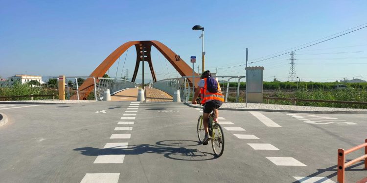 La Generalitat licita las obras de la nueva vía ciclopeatonal entre Alcàsser y Silla que terminará con el aislamiento provocado por carreteras y trenes