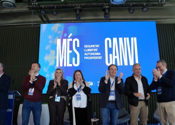 Pérez Llorca acusa al PSOE de “intentar paralizar” la construcción de vivienda en la Comunitat Valenciana