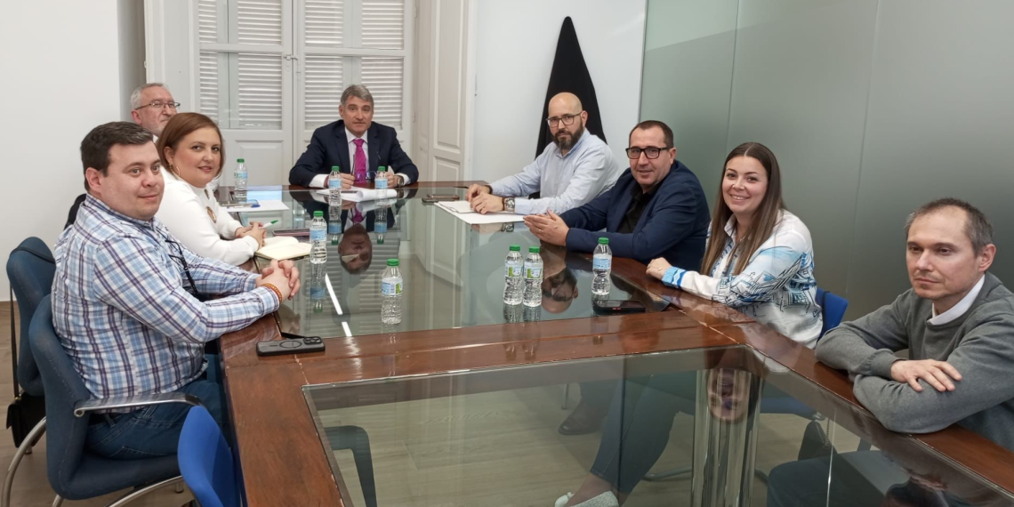 IVAJ refuerza la presencia de Miguel Hernández entre los jóvenes