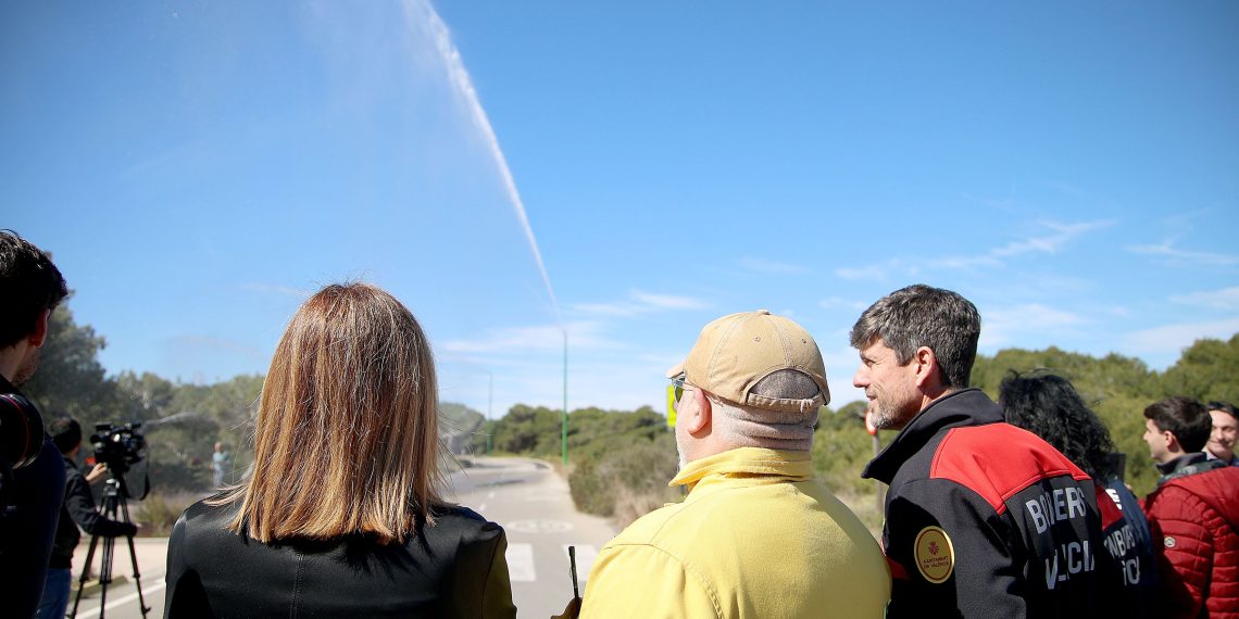 Valencia blinda la Devesa de El Saler con tres nuevos cañones antiincendios ante la afluencia de Semana Santa