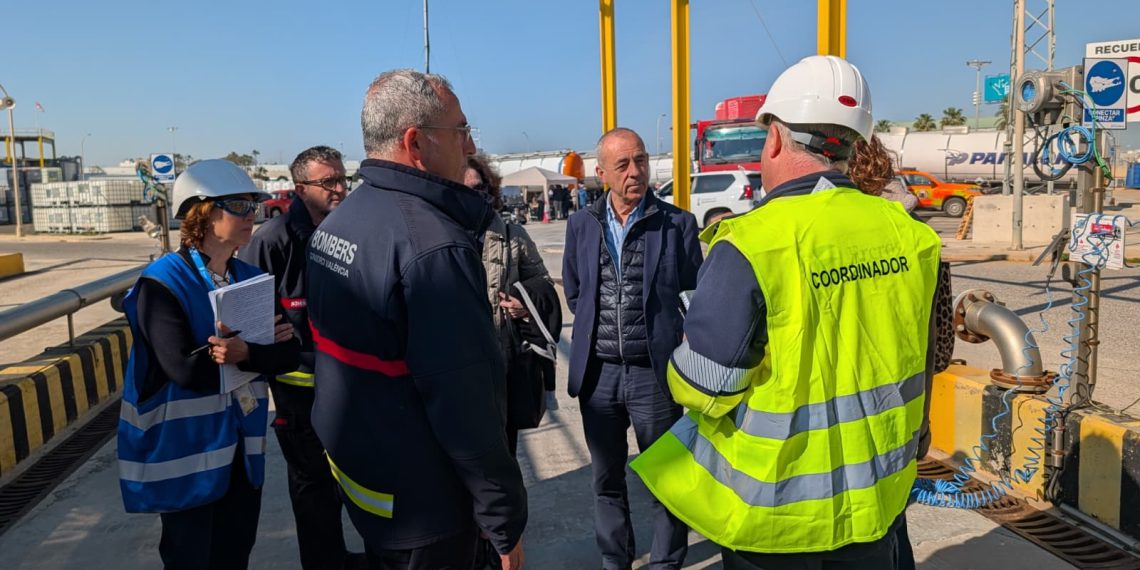 La Generalitat prueba con éxito el 5G para emergencias en un polígono industrial de Almussafes