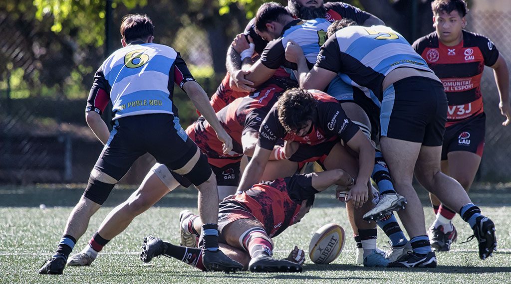 Éxtasis en el último suspiro: el CAU asalta Barcelona con un ensayo sobre la bocina (16-18)