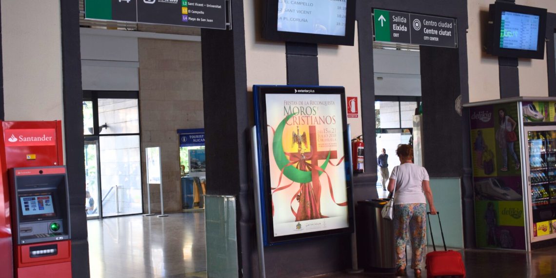 TRAM d’Alacant supera los 43.800 usuarios del AVE Madrid-Alicante en 2025