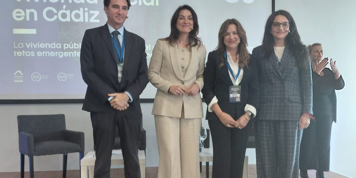 La EVHA defiende el acompañamiento social para garantizar la estabilidad en la vivienda pública