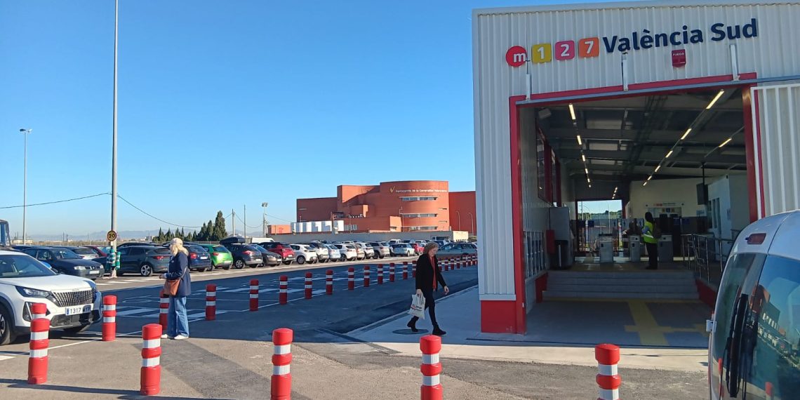 Metrovalencia ofrece más de 1.500 plazas gratuitas de aparcamiento en Fallas para minimizar los desplazamientos en vehículos privados