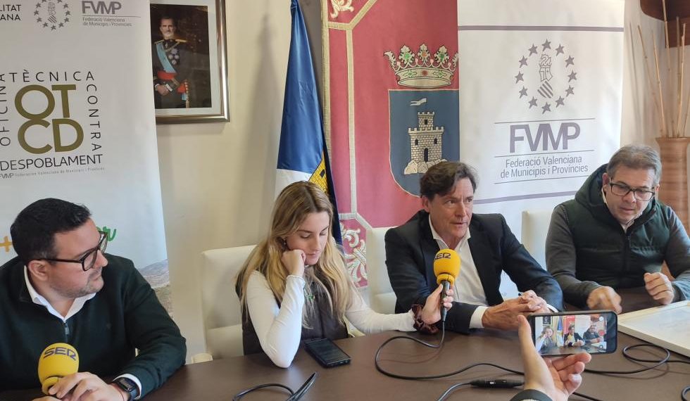 La Generalitat apuesta por preservar los pueblos de interior para frenar la despoblación