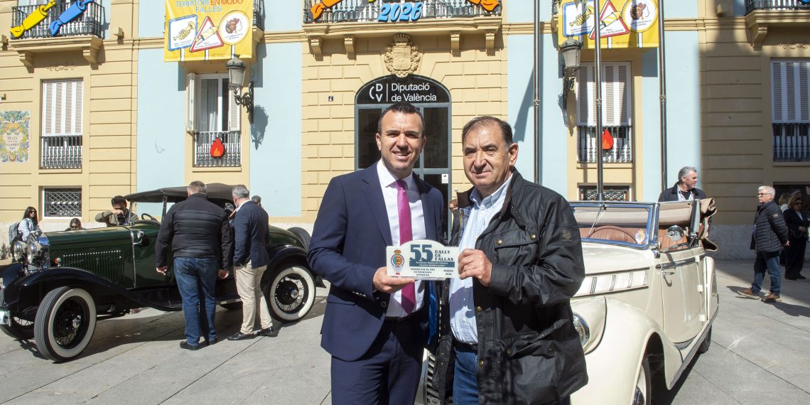 La Diputación de Valencia apoya con 10.000 euros el Rally de Fallas de coches antiguos