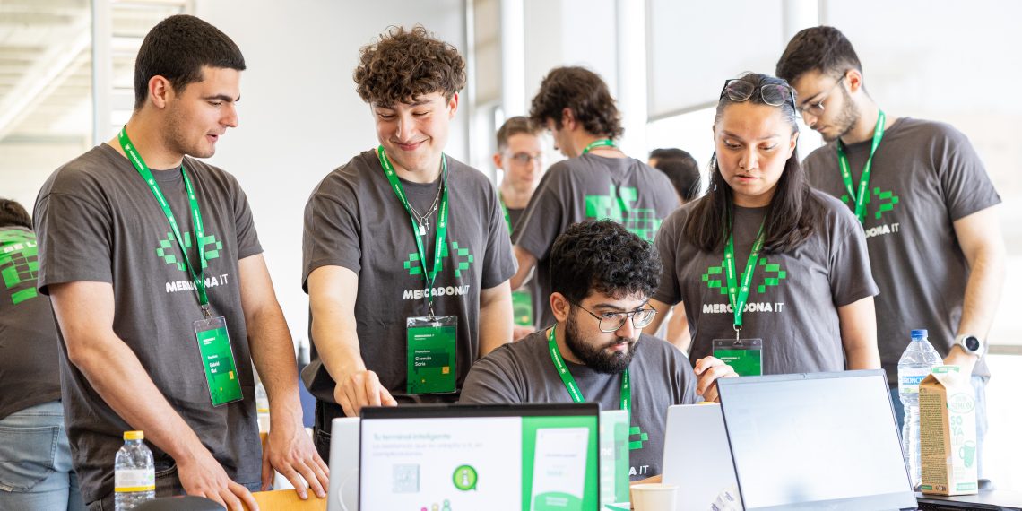 Mercadona IT y la UPV consolidan su colaboración para impulsar talento tecnológico