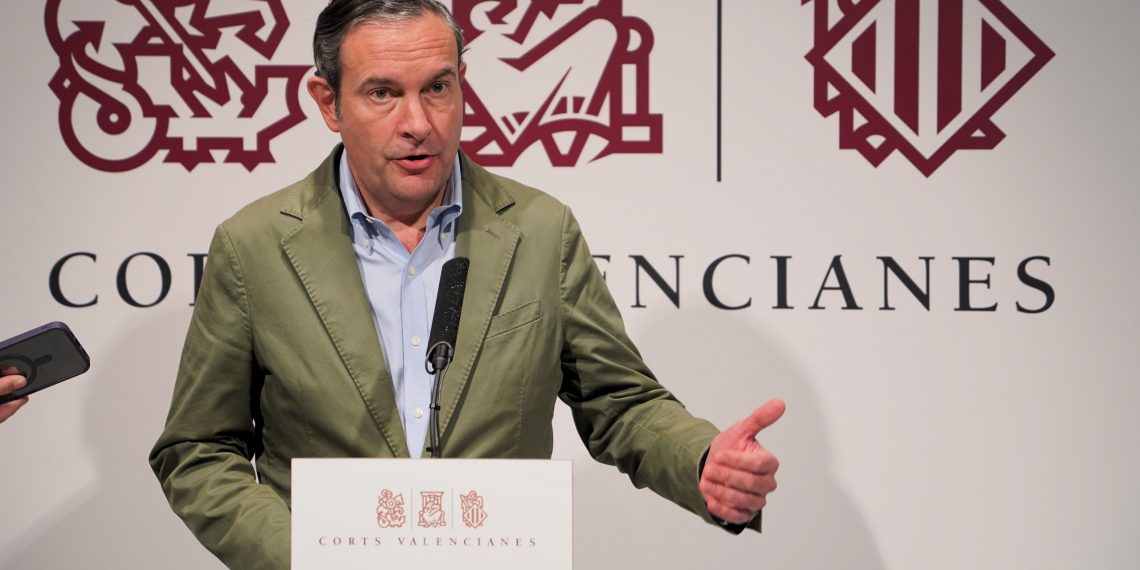 Fernando Pastor censura la «polémica artificial» del PSPV y cuestiona la candidatura de Mónica Oltra