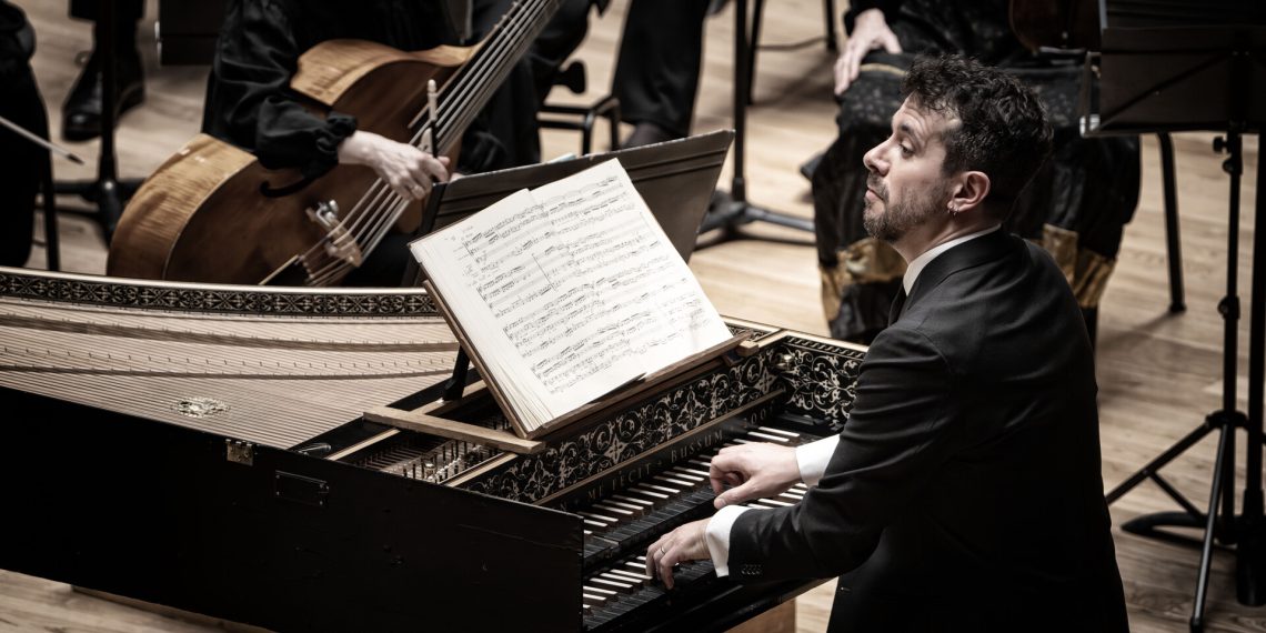 Francesco Corti e Il Pomo d’Oro protagonizan un viaje por el barroco en el Palau de la Música de València
