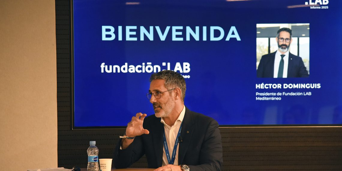 Valencia reúne a expertos internacionales para analizar el futuro de la competitividad empresarial