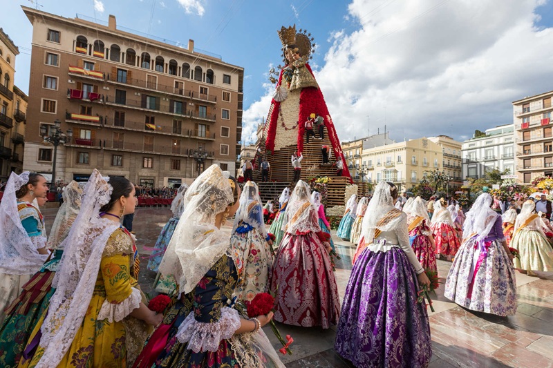 Turisme Comunitat Valenciana lanza una nueva campaña digital para promocionar las fiestas de las Fallas 2026