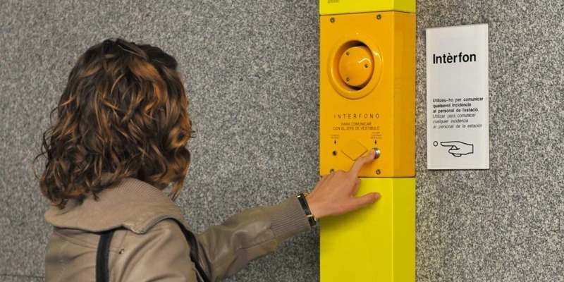 Metrovalencia atendió en 2025 a más de 140.000 usuarios a través del teléfono gratuito y los interfonos de estaciones y paradas
