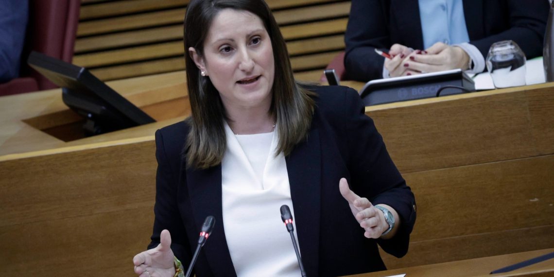 Ana Vega : “Defender el Estatuto Médico Propio es defender la sanidad”