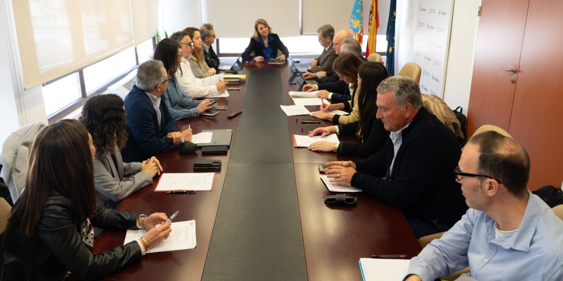 Camarero destaca el cooperativismo como motor de empleo