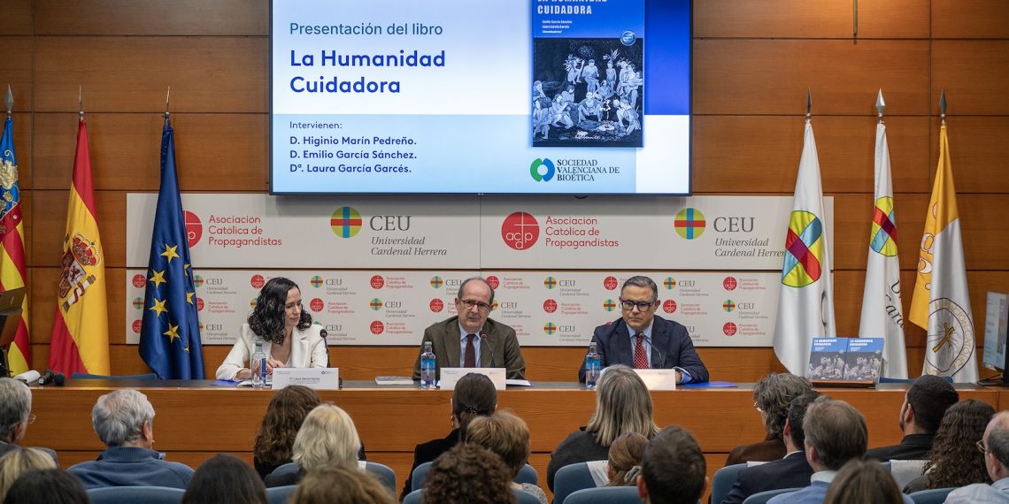 Un estudio alerta de la “crisis del cuidado” a los más vulnerables