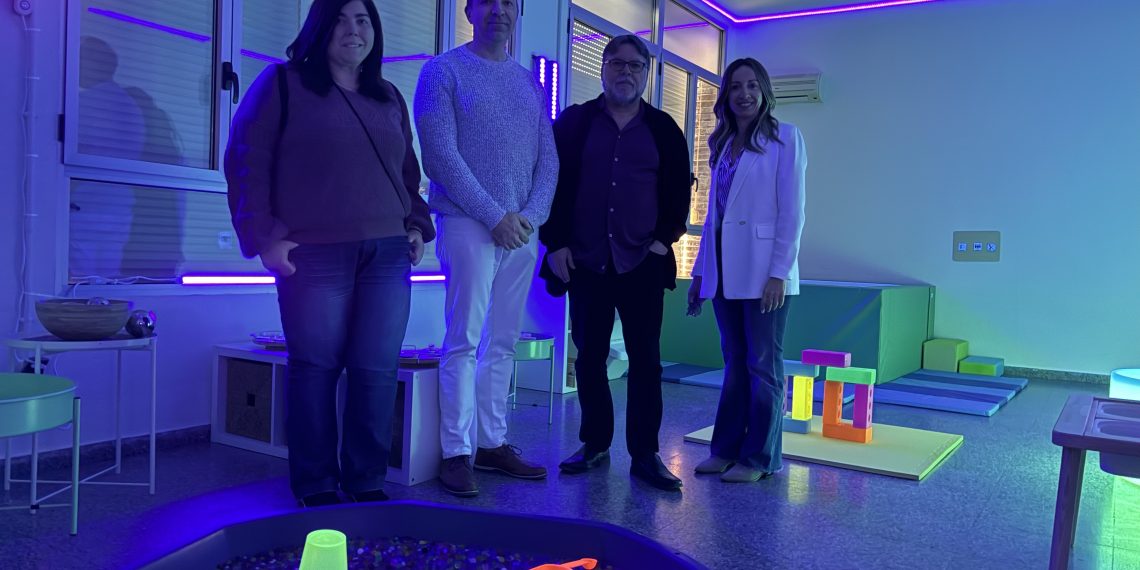 Museros inaugura dos nuevas aulas sensoriales en el CEIP Vicente Blasco Ibáñez