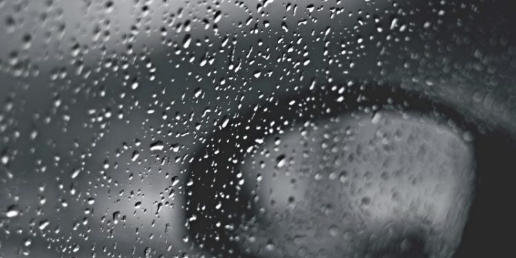 Las tormentas regresan a la Comunitat Valenciana en un domingo con lluvias intensas desde el mediodía