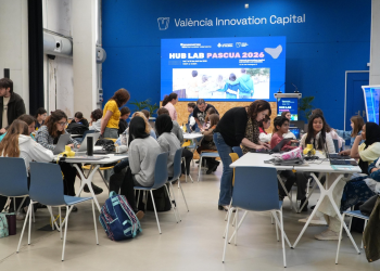 La Harinera se convierte en el epicentro del talento tecnológico femenino con el Hub Lab de Technovation Girls
