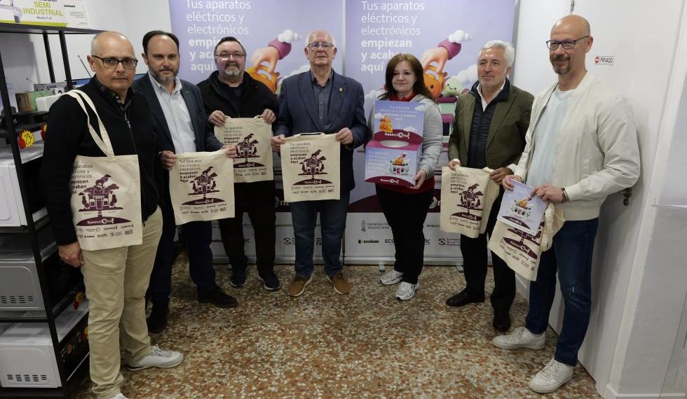 La Generalitat impulsa el Reciclaje Electrónico con la campaña RAEECCIONA