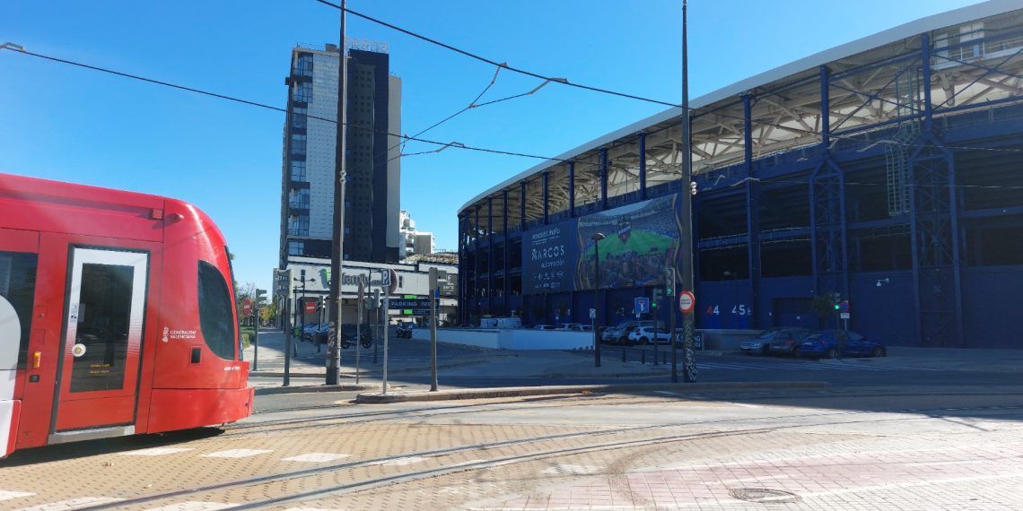 Metrovalencia refuerza su servicio nocturno por el Levante-Getafe