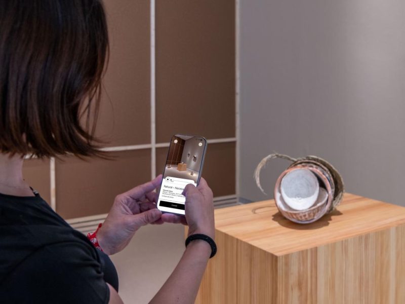 El IVAM lanza una App que reconoce Obras de Arte con una Foto