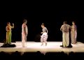 Mal Pelo clausura Dansa València con una obra sobre el paso del tiempo