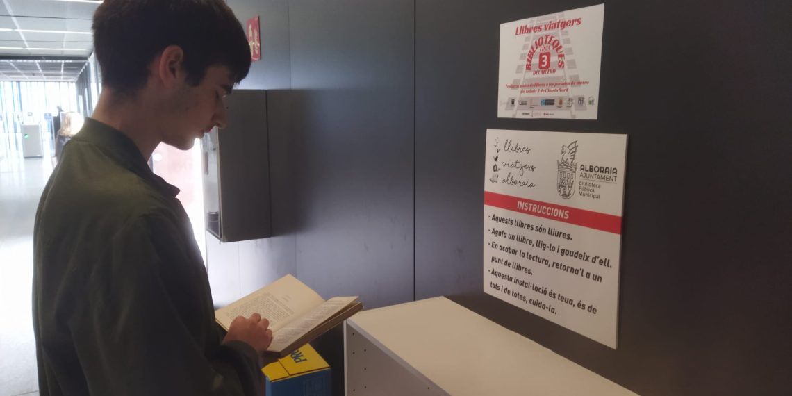 Metrovalencia y l’Horta Nord impulsan la lectura gratuita en la Línea 3