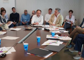 La Generalitat reorganiza los residuos tras el incendio de la planta de Onda