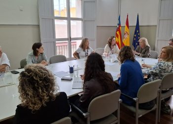 La Generalitat constituye un equipo de coordinación para mejorar la atención a personas con medidas judiciales de apoyo