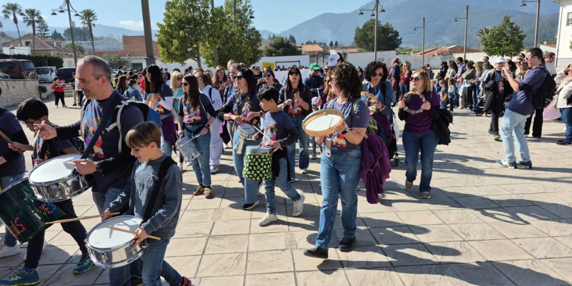 Massalfassar reúne a la comunidad educativa en el encuentro comarcal en valenciano